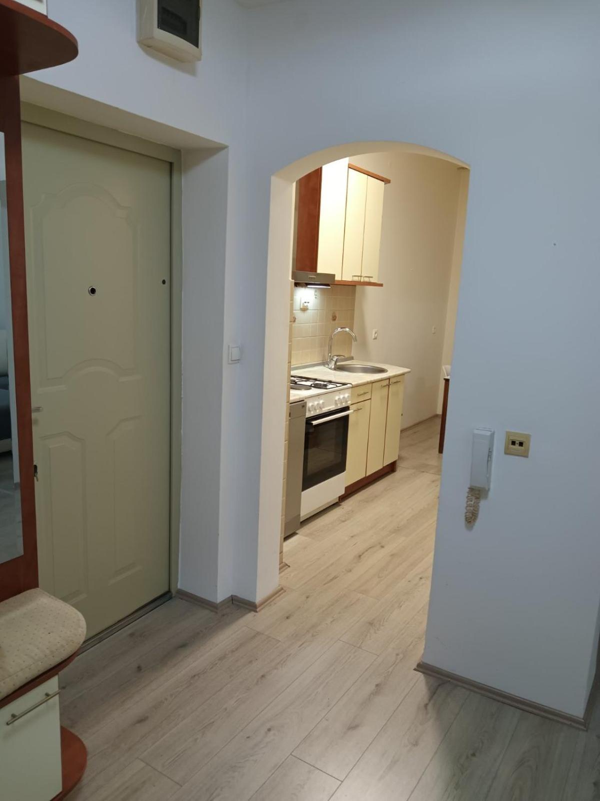 Premium Square Apartment Скопье Экстерьер фото