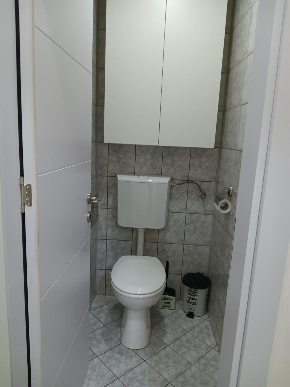 Premium Square Apartment Скопье Экстерьер фото